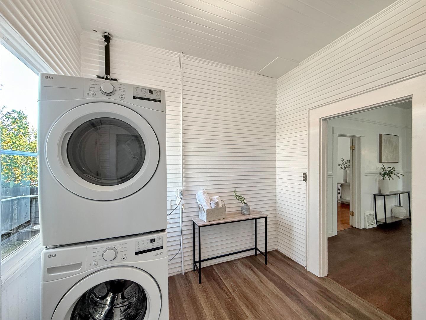 Detail Gallery Image 23 of 61 For 305 E Empire St, San Jose,  CA 95112 - 4 Beds | 2 Baths