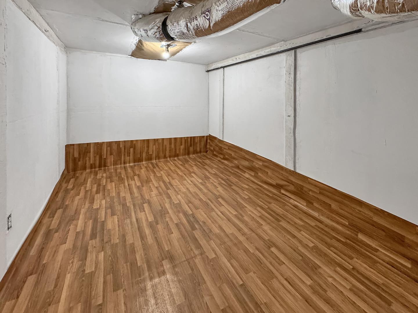 Detail Gallery Image 45 of 61 For 305 E Empire St, San Jose,  CA 95112 - 4 Beds | 2 Baths