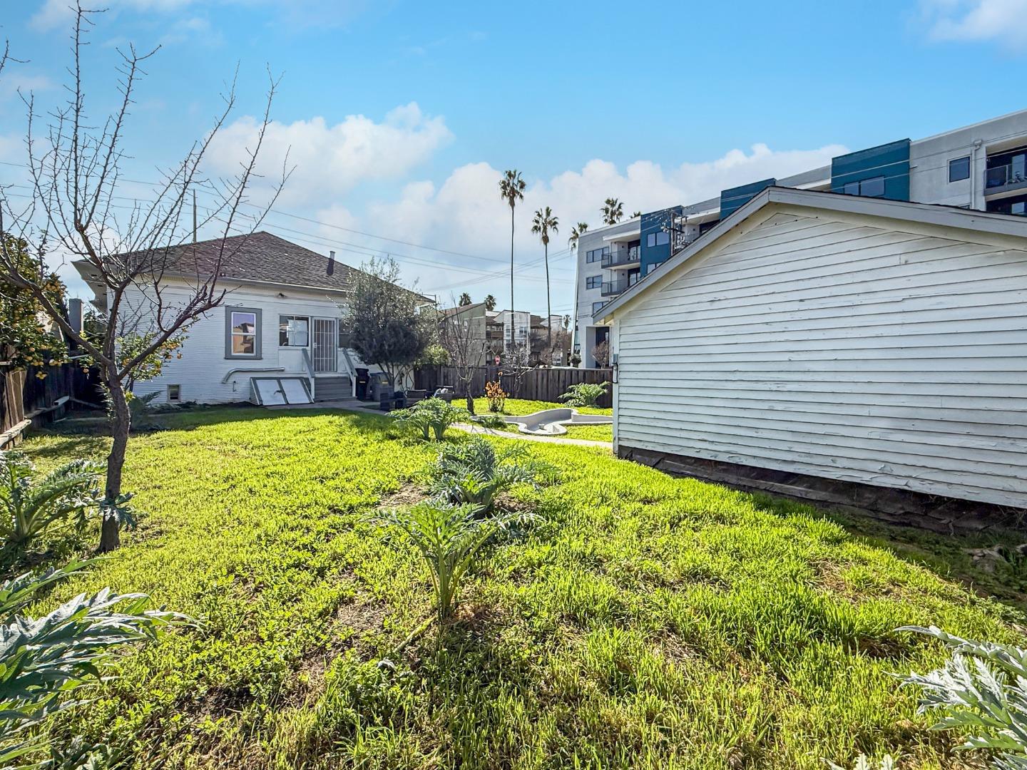 Detail Gallery Image 50 of 61 For 305 E Empire St, San Jose,  CA 95112 - 4 Beds | 2 Baths