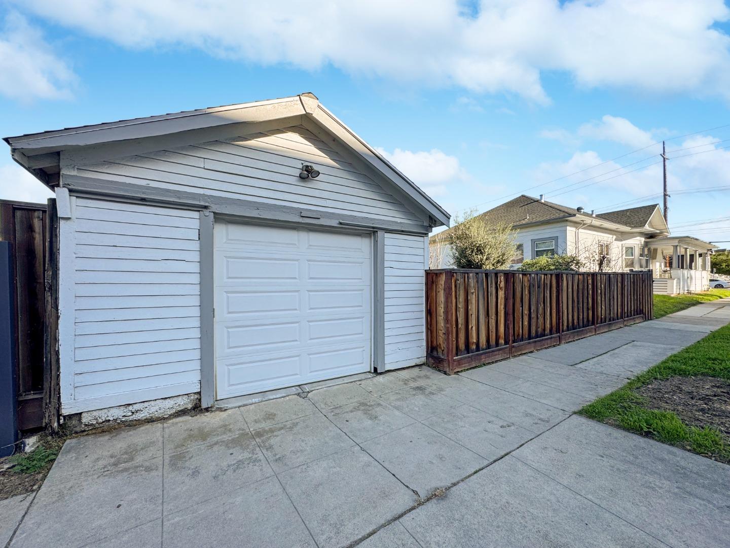 Detail Gallery Image 53 of 61 For 305 E Empire St, San Jose,  CA 95112 - 4 Beds | 2 Baths