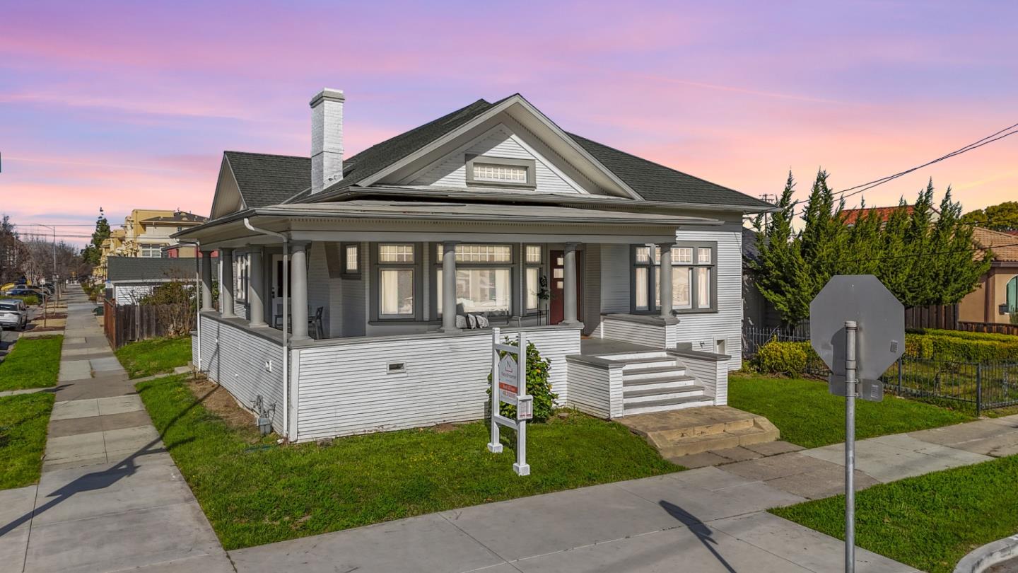 Detail Gallery Image 60 of 61 For 305 E Empire St, San Jose,  CA 95112 - 4 Beds | 2 Baths