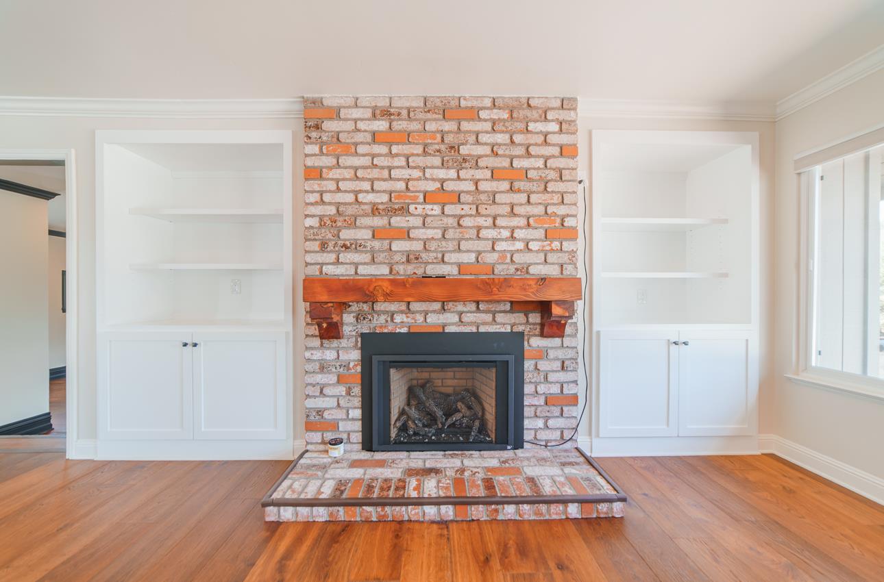 Detail Gallery Image 21 of 80 For 22125 Ranchito Dr, Salinas,  CA 93908 - 4 Beds | 2/1 Baths