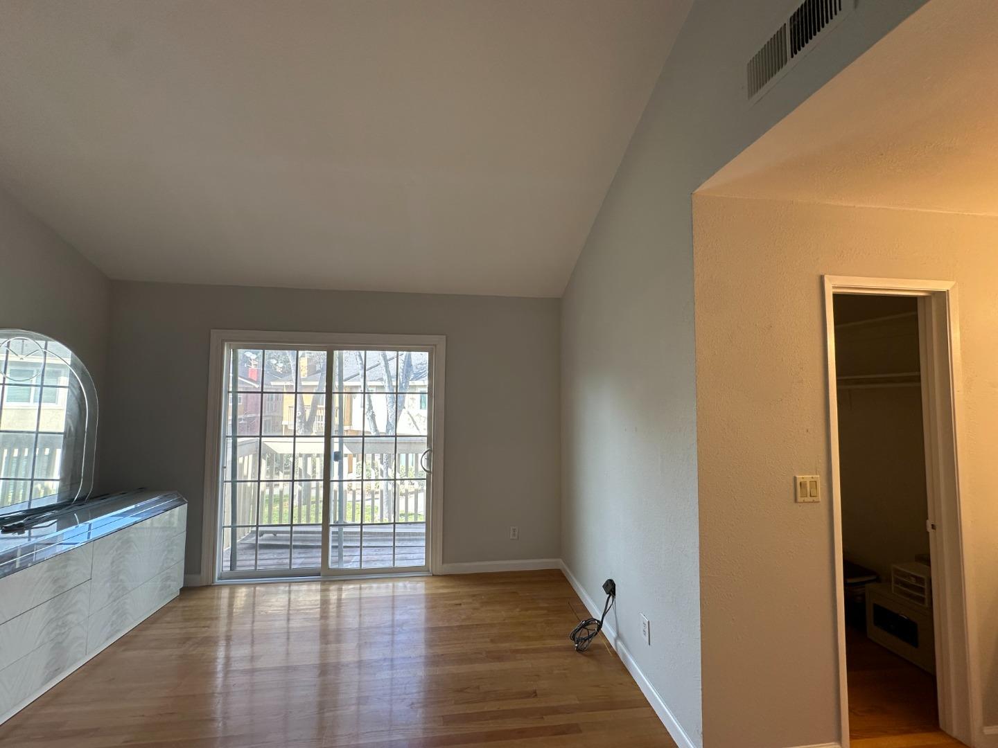 Photo #14: ML82033304 Listing: Photo #14