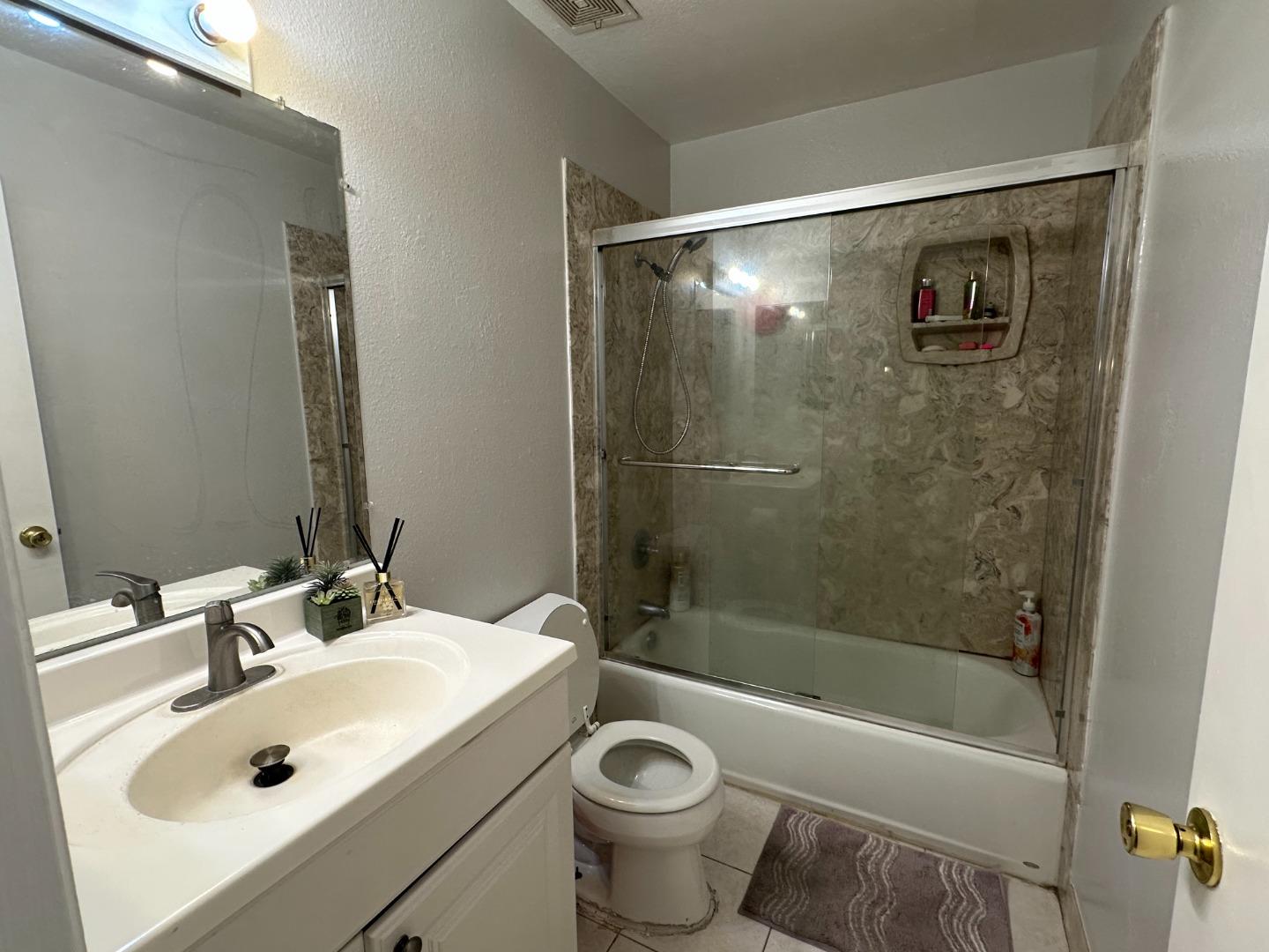 Photo #18: ML82033304 Listing: Photo #18