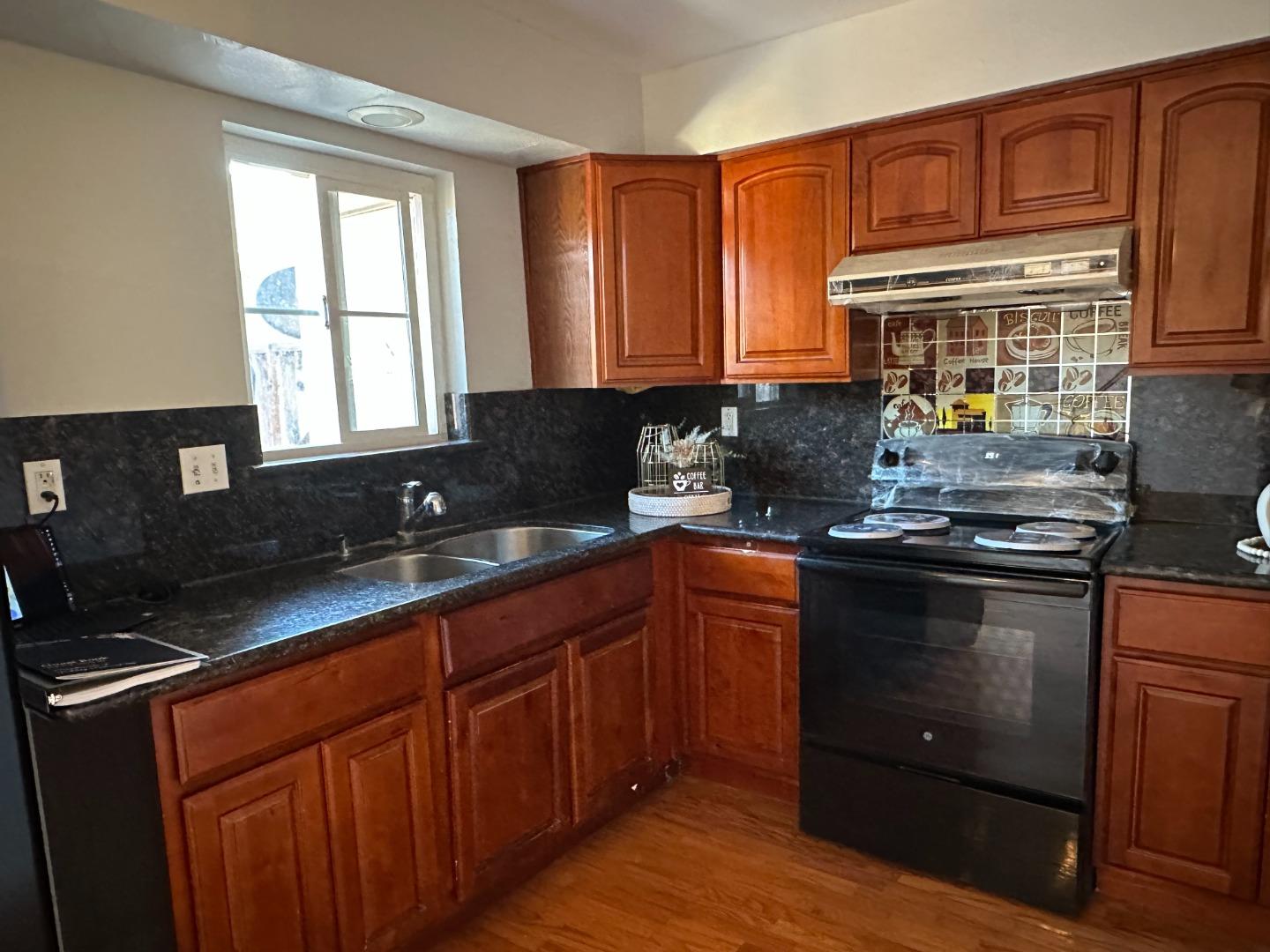 Photo #6: ML82033304 Listing: Photo #6