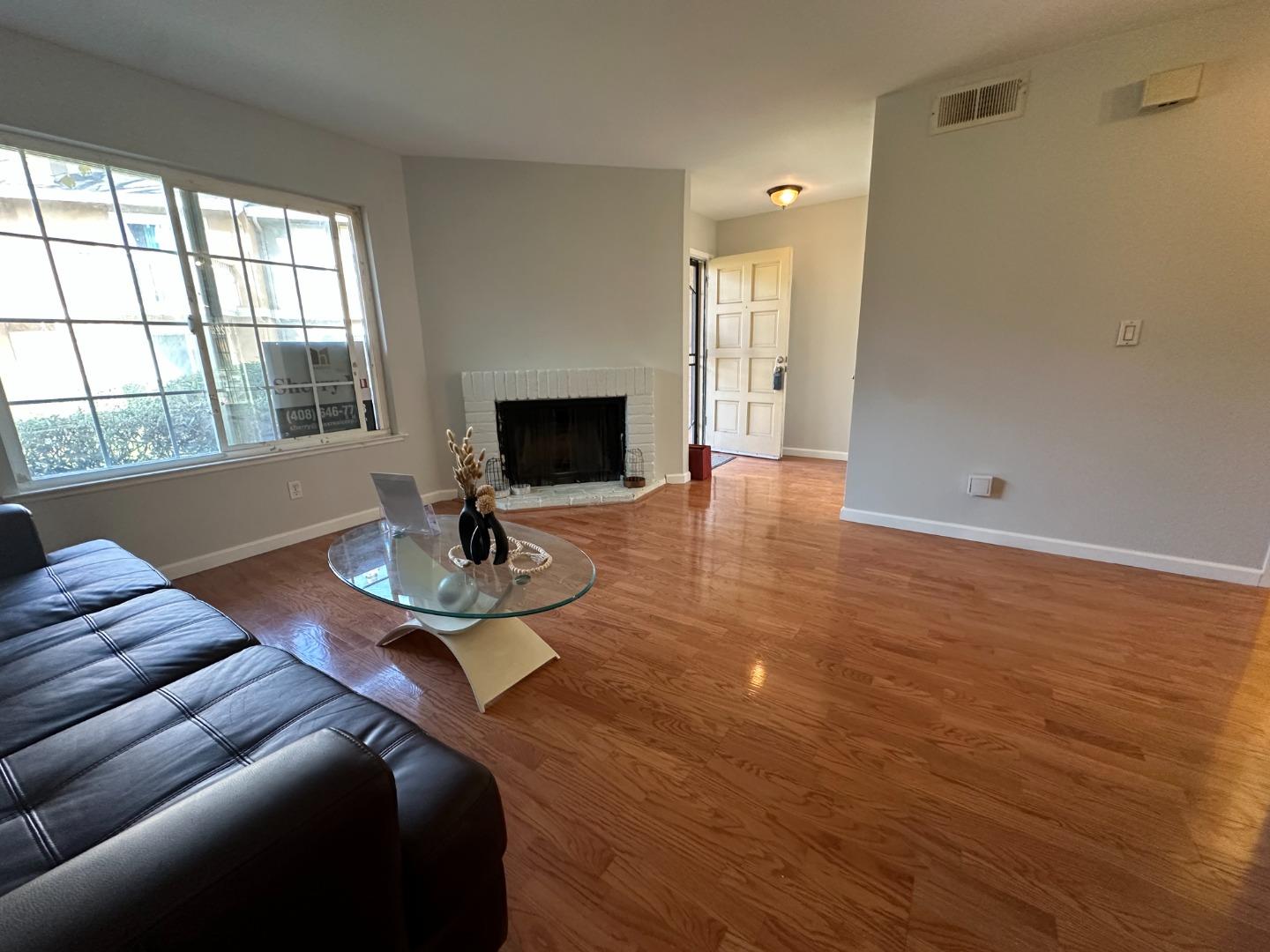 Photo #8: ML82033304 Listing: Photo #8