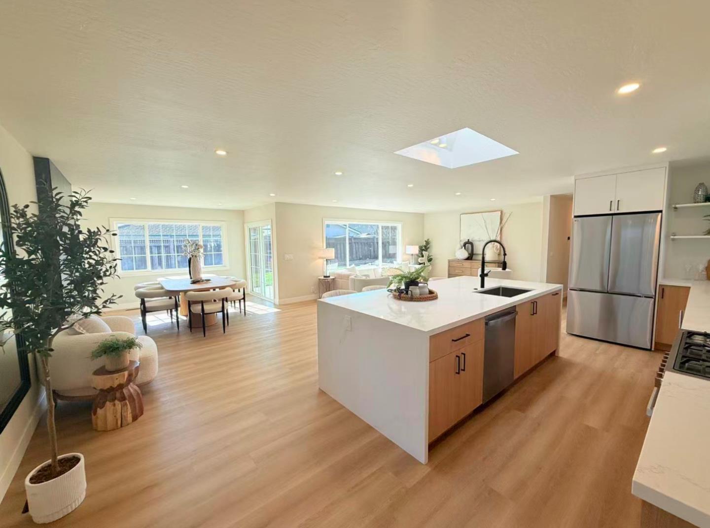 Detail Gallery Image 2 of 9 For 38353 Farwell Dr, Fremont,  CA 94536 - 4 Beds | 2 Baths