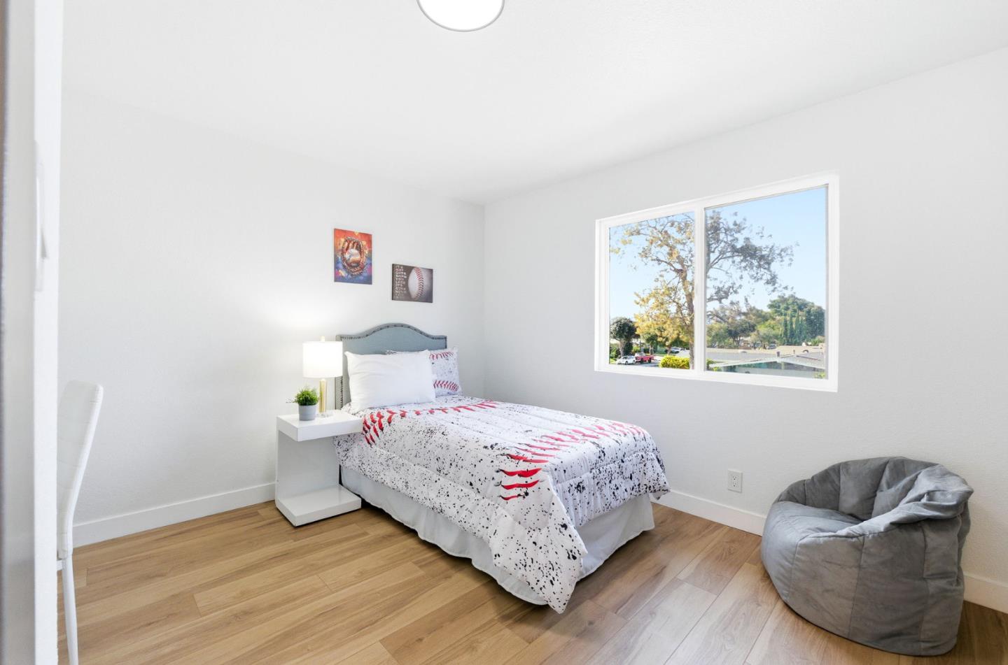 Detail Gallery Image 23 of 33 For 1201 Prescott Ave, Sunnyvale,  CA 94089 - 4 Beds | 2/1 Baths