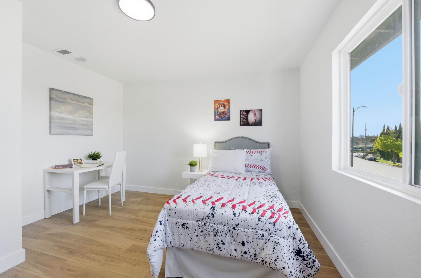 Detail Gallery Image 24 of 33 For 1201 Prescott Ave, Sunnyvale,  CA 94089 - 4 Beds | 2/1 Baths