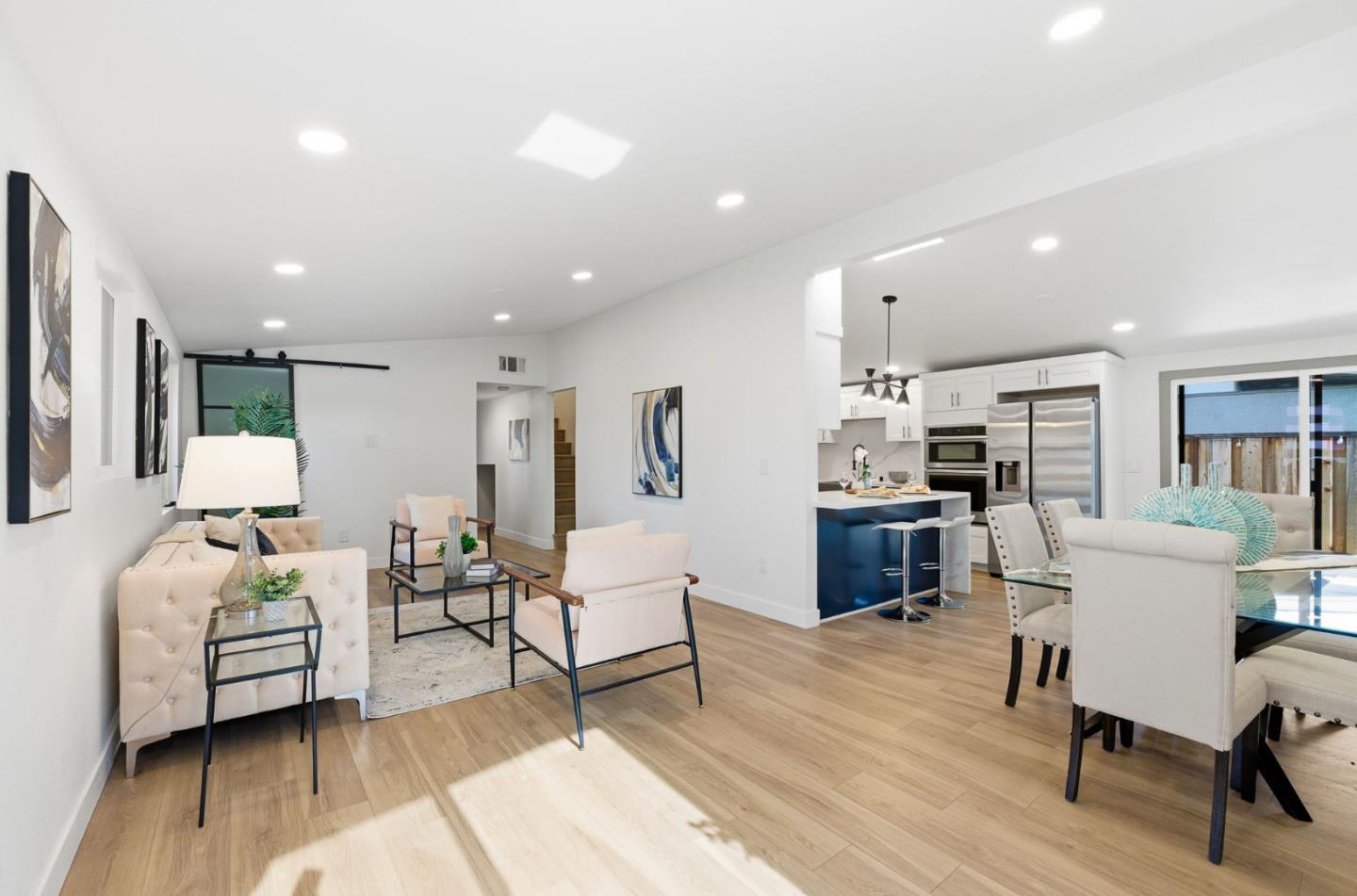 Detail Gallery Image 6 of 33 For 1201 Prescott Ave, Sunnyvale,  CA 94089 - 4 Beds | 2/1 Baths