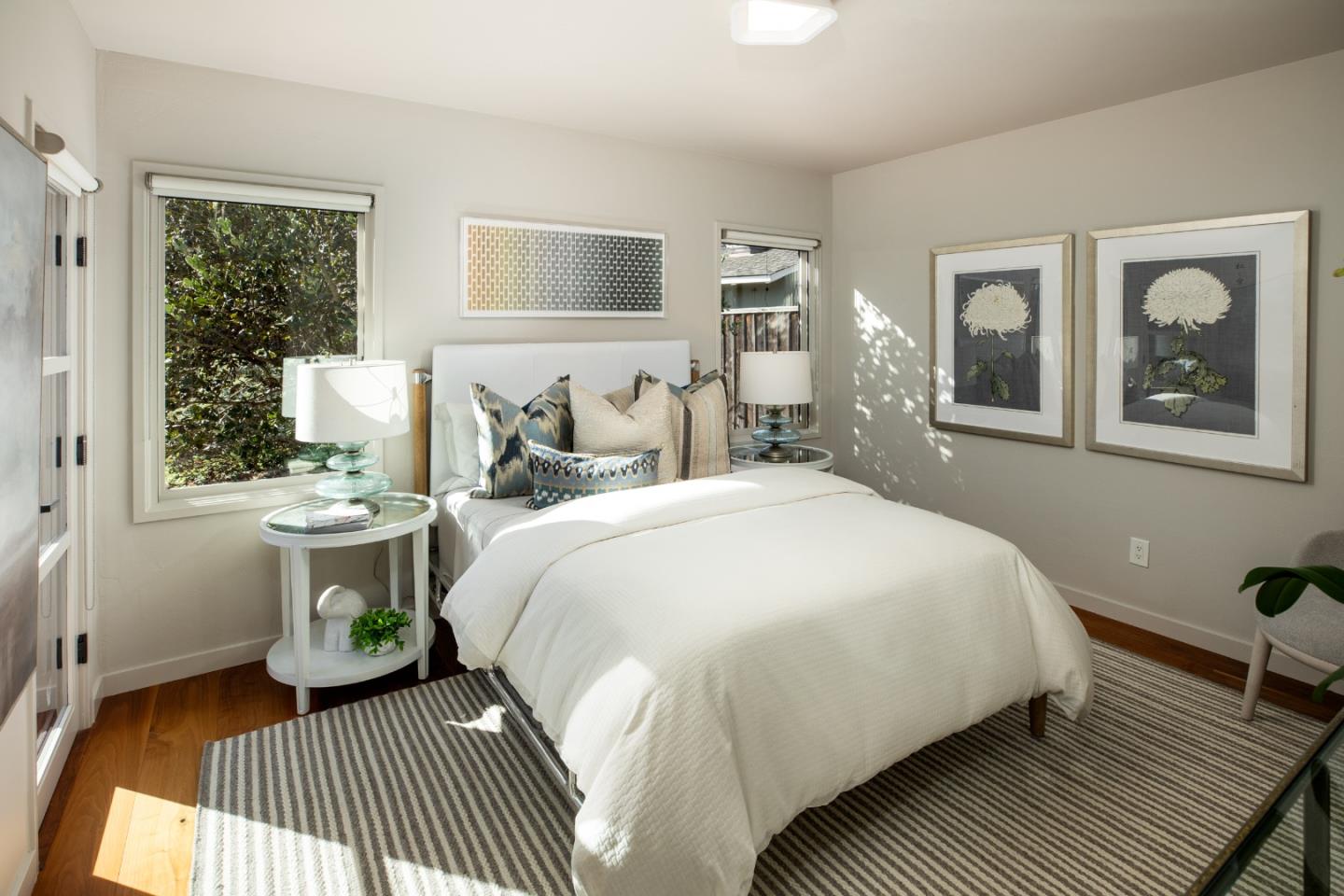 Detail Gallery Image 17 of 29 For 413 Gilbert Ave, Menlo Park,  CA 94025 - 4 Beds | 3 Baths