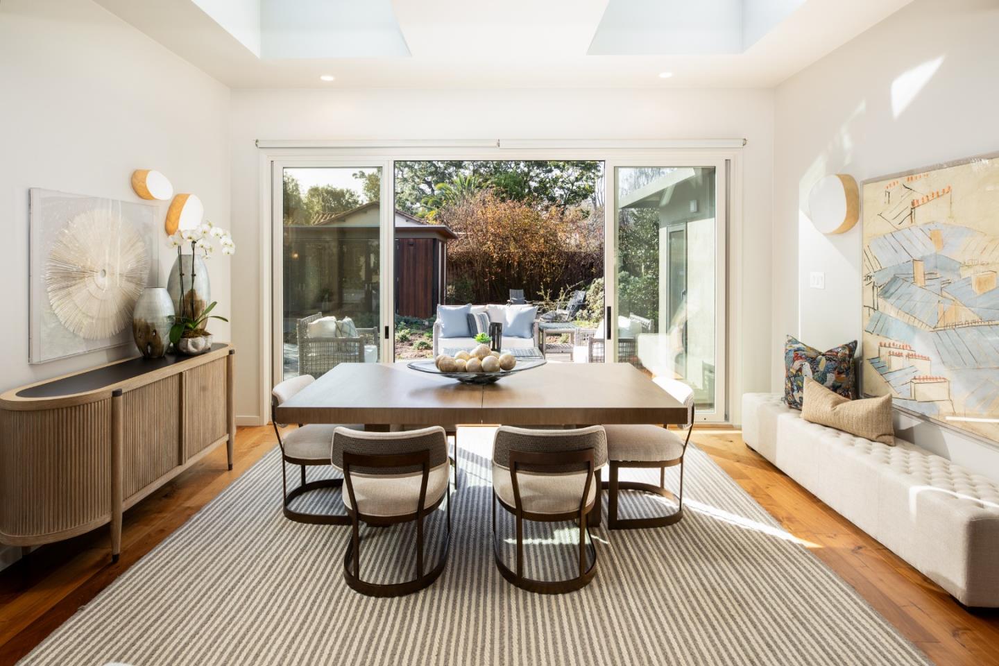 Detail Gallery Image 9 of 29 For 413 Gilbert Ave, Menlo Park,  CA 94025 - 4 Beds | 3 Baths