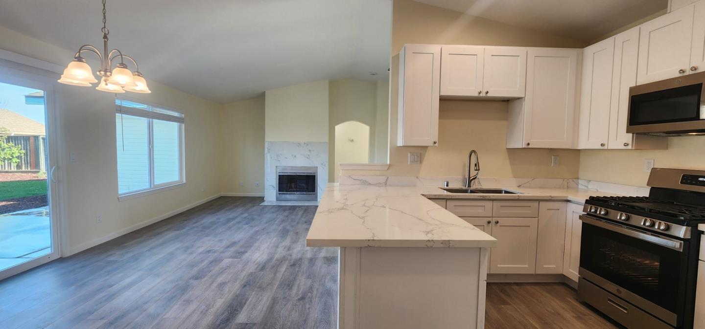 Detail Gallery Image 7 of 18 For 1206 Morris Ave, Greenfield,  CA 93927 - 5 Beds | 2 Baths