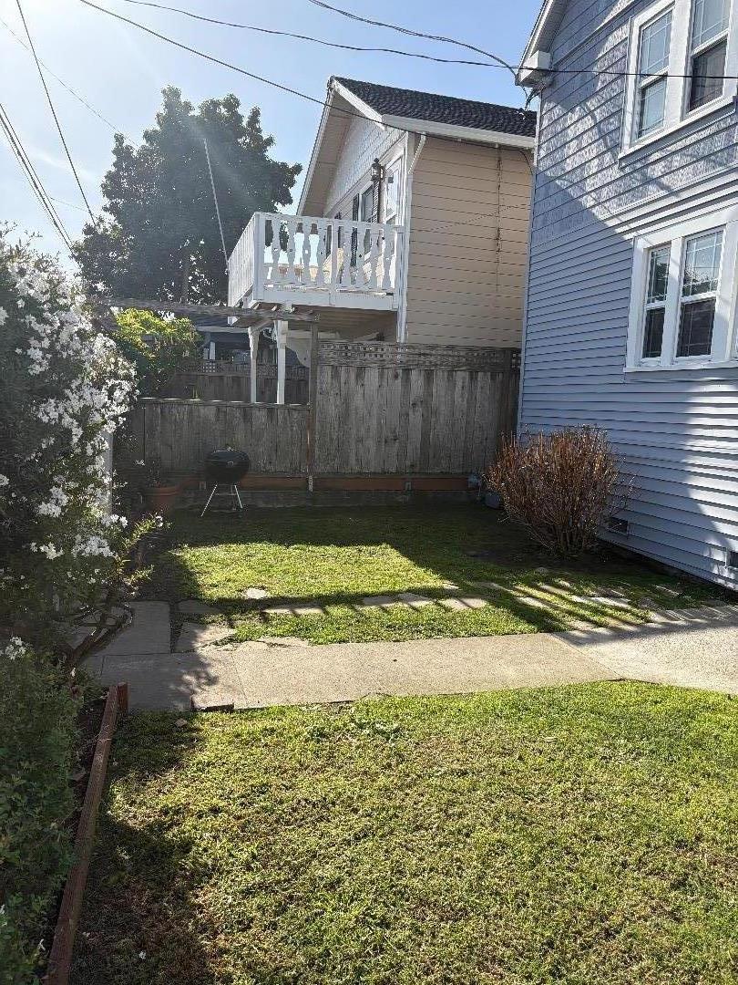 Detail Gallery Image 4 of 25 For 313 Raymond St, Santa Cruz,  CA 95060 - – Beds | – Baths