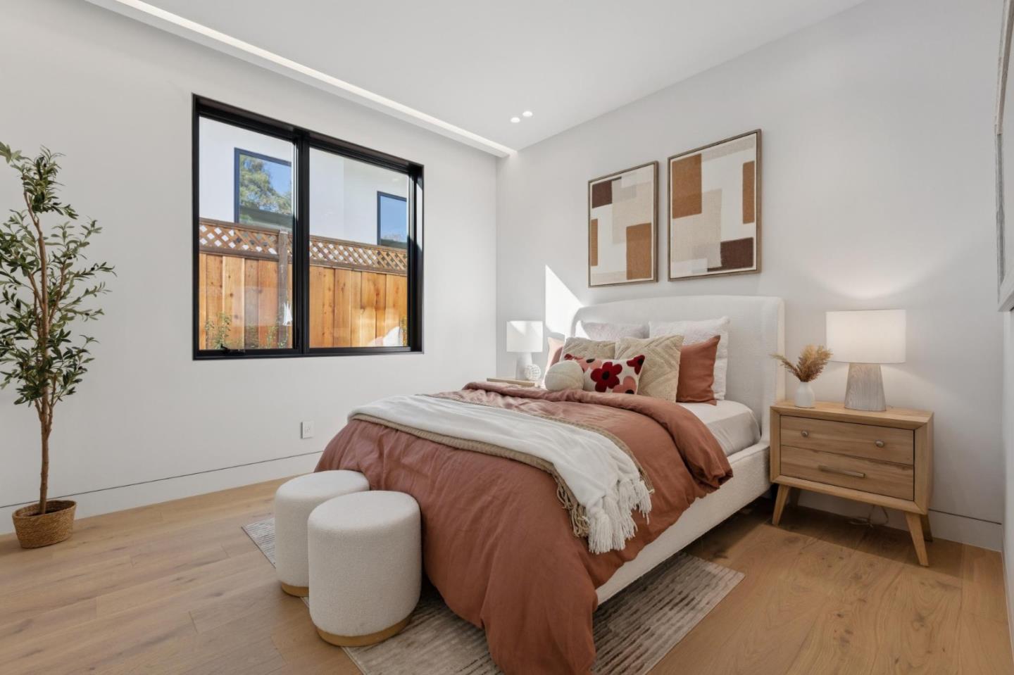 Detail Gallery Image 15 of 36 For 14685 Horseshoe Dr, Saratoga,  CA 95070 - 5 Beds | 5/1 Baths