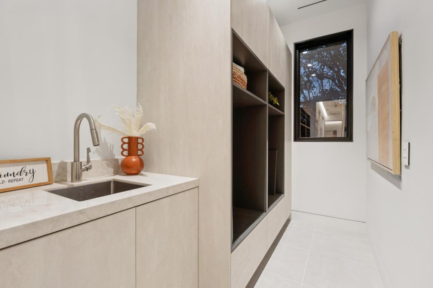 Detail Gallery Image 20 of 36 For 14685 Horseshoe Dr, Saratoga,  CA 95070 - 5 Beds | 5/1 Baths