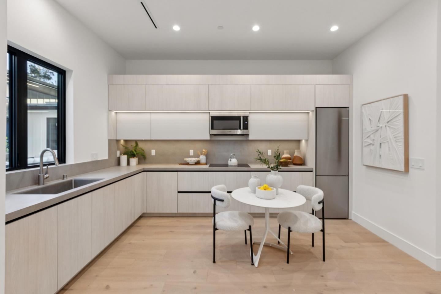 Detail Gallery Image 23 of 36 For 14685 Horseshoe Dr, Saratoga,  CA 95070 - 5 Beds | 5/1 Baths