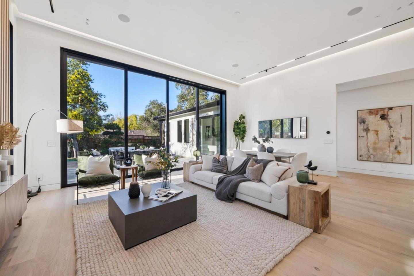 Detail Gallery Image 16 of 44 For 14695 Horseshoe Drive, Saratoga,  CA 95070 - 5 Beds | 4/1 Baths