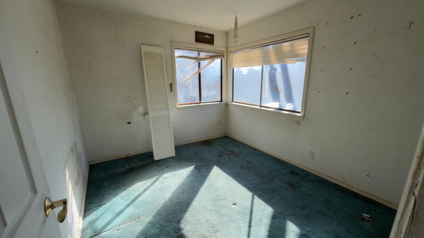 Detail Gallery Image 12 of 19 For 732 Rand St, San Mateo,  CA 94401 - 3 Beds | 1 Baths