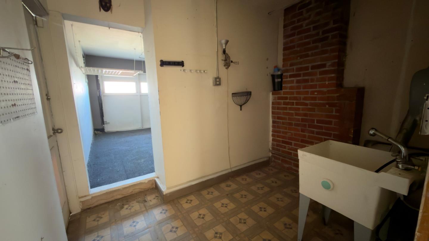 Detail Gallery Image 15 of 19 For 732 Rand St, San Mateo,  CA 94401 - 3 Beds | 1 Baths