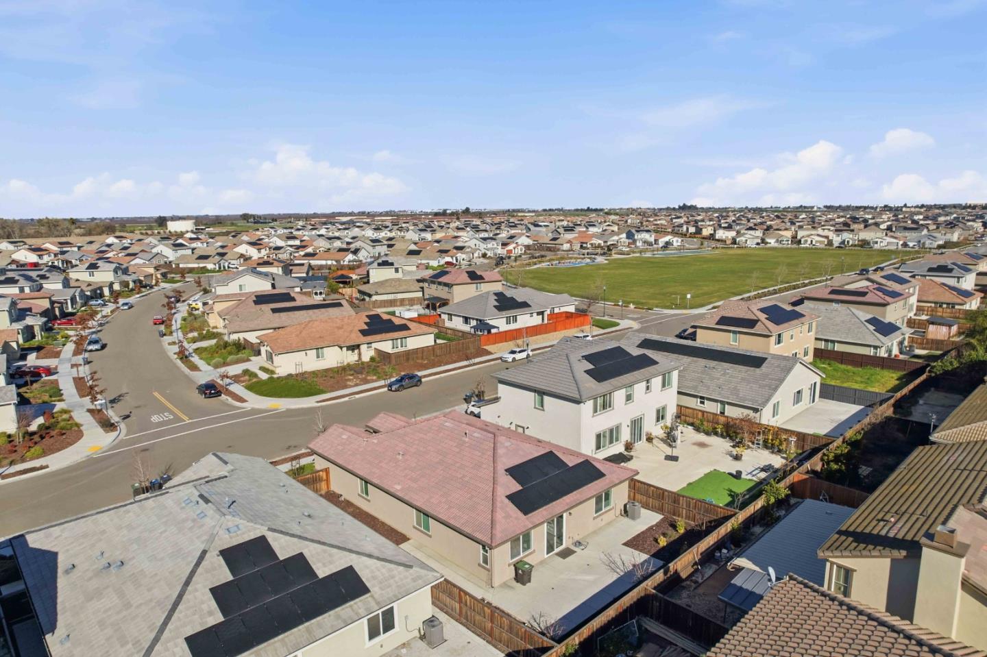 Detail Gallery Image 31 of 48 For 958 Shearwater Rd, Lathrop,  CA 95330 - 4 Beds | 2 Baths