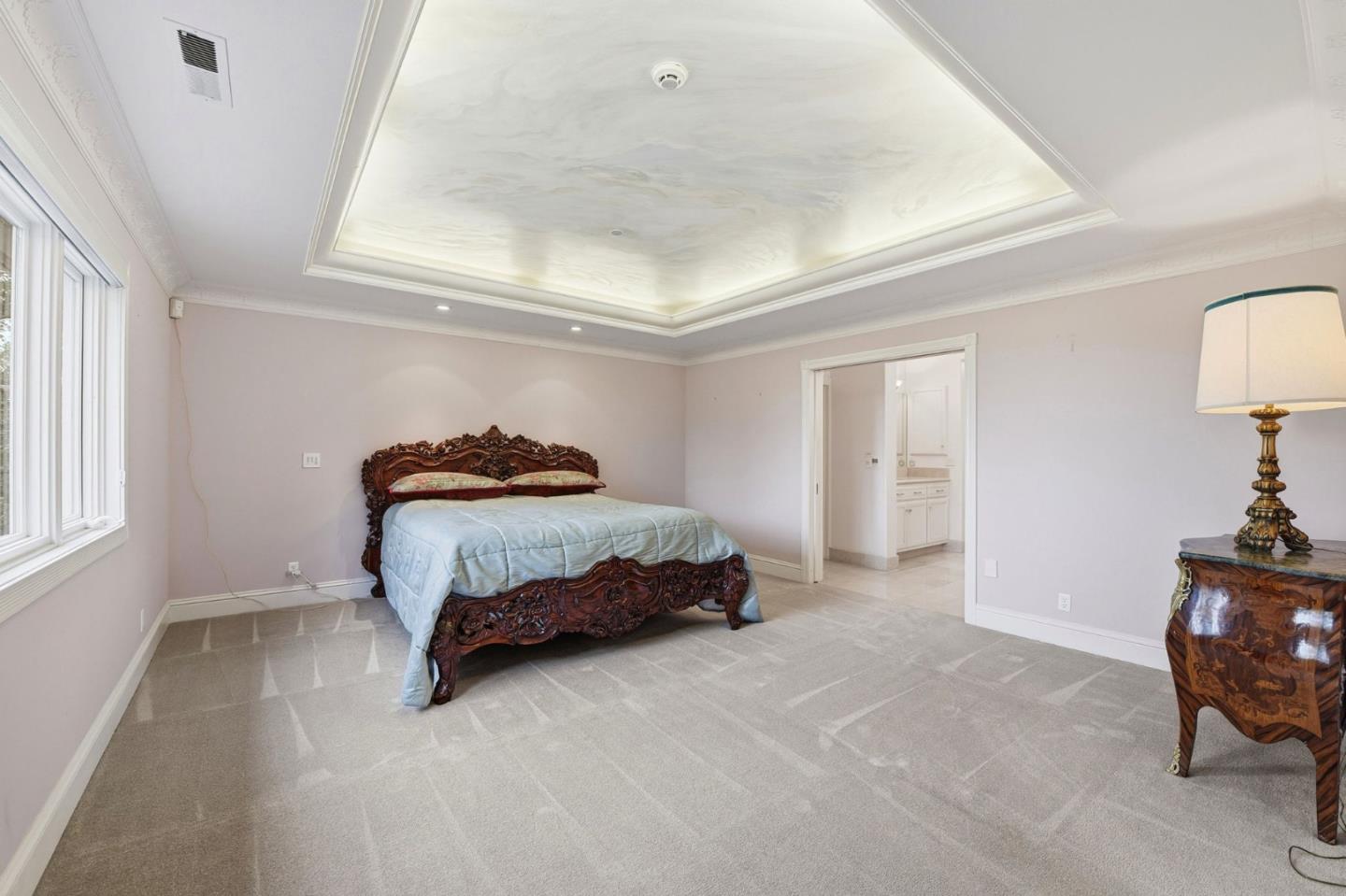 Detail Gallery Image 35 of 82 For 27994 via Ventana Way, Los Altos,  CA 94022 - 4 Beds | 3/1 Baths