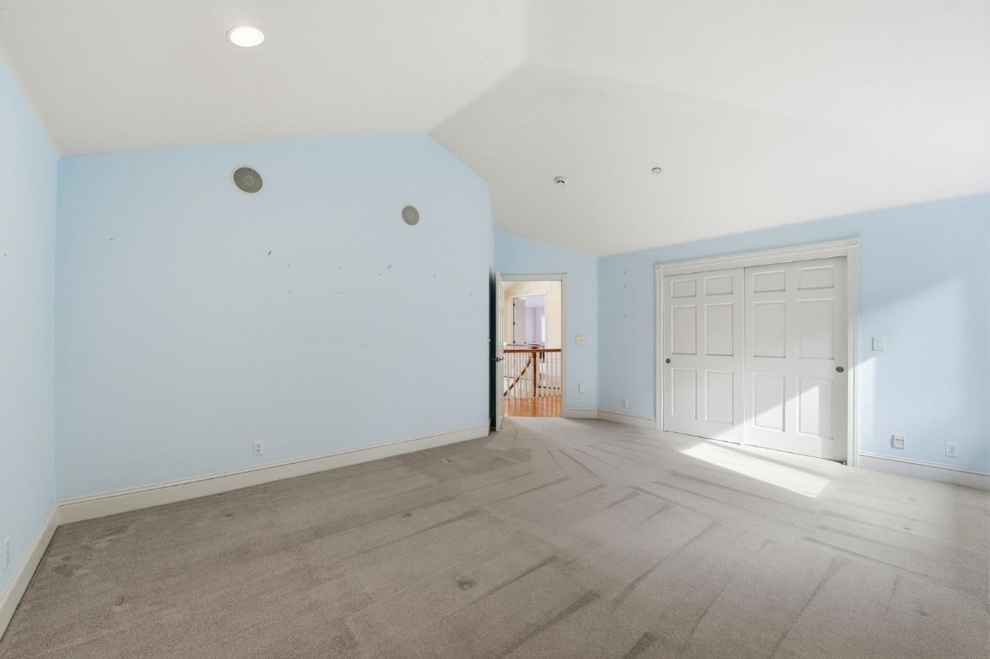 Detail Gallery Image 51 of 82 For 27994 via Ventana Way, Los Altos,  CA 94022 - 4 Beds | 3/1 Baths