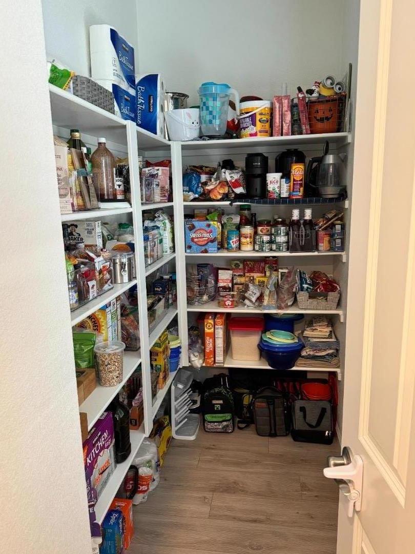 Detail Gallery Image 11 of 21 For 6389 Tawhana Lane, Gilroy,  CA 95020 - 3 Beds | 1/1 Baths