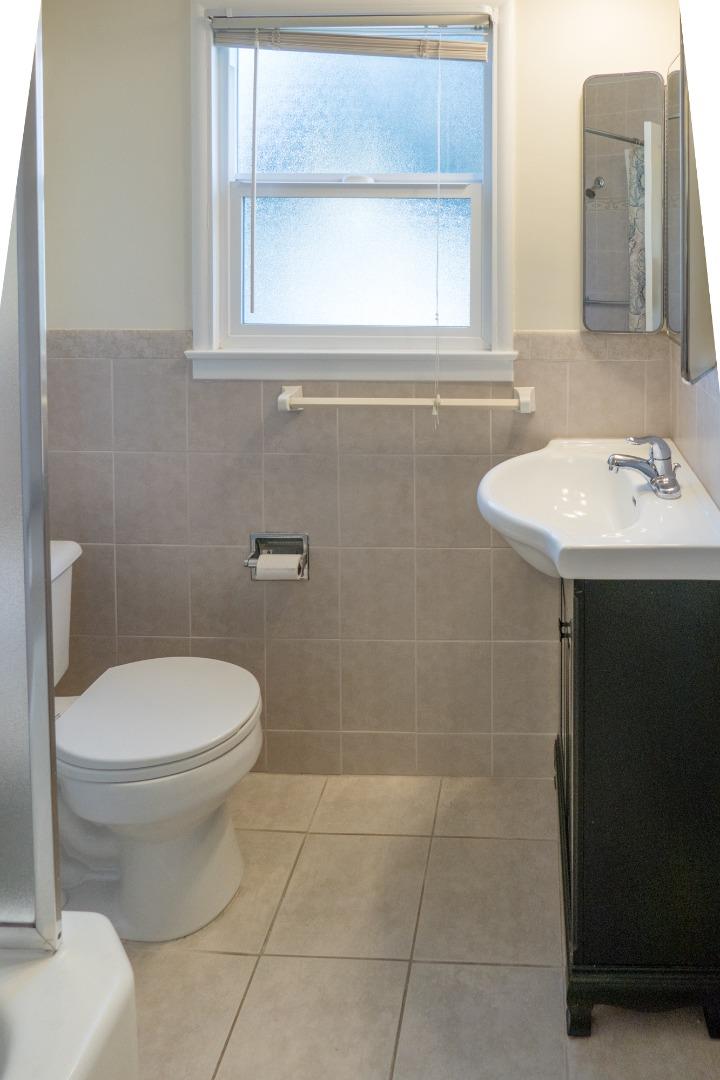 Detail Gallery Image 11 of 51 For 925 Oak Ln, Menlo Park,  CA 94025 - – Beds | – Baths