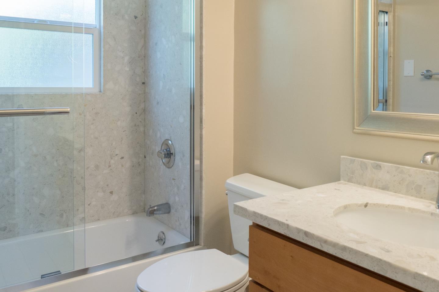 Detail Gallery Image 39 of 51 For 925 Oak Ln, Menlo Park,  CA 94025 - – Beds | – Baths