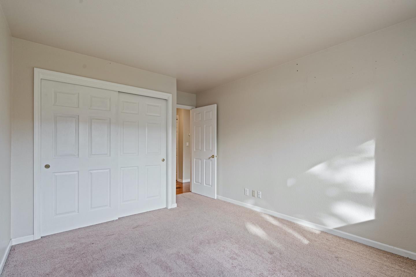 Detail Gallery Image 18 of 33 For 1005 Cherry Ct, Hollister,  CA 95023 - 3 Beds | 2 Baths