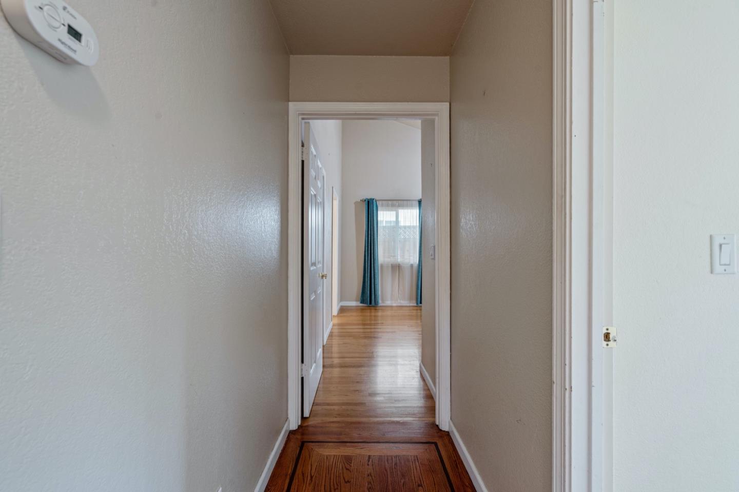 Detail Gallery Image 21 of 33 For 1005 Cherry Ct, Hollister,  CA 95023 - 3 Beds | 2 Baths