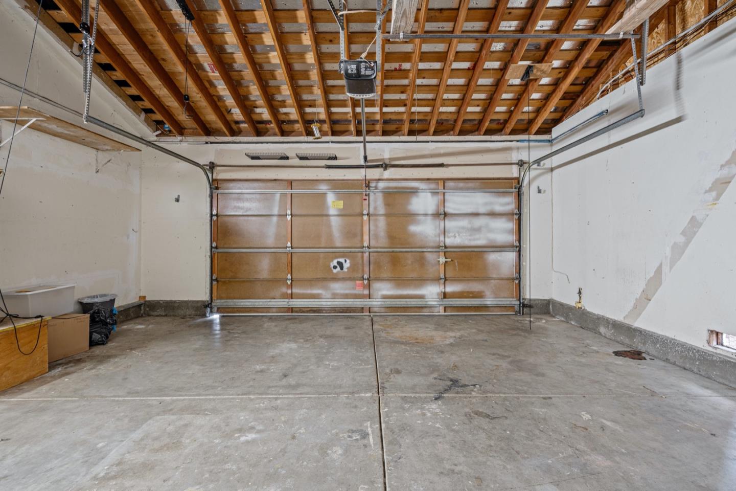 Detail Gallery Image 27 of 33 For 1005 Cherry Ct, Hollister,  CA 95023 - 3 Beds | 2 Baths