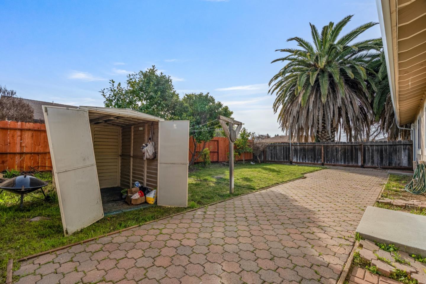 Detail Gallery Image 32 of 33 For 1005 Cherry Ct, Hollister,  CA 95023 - 3 Beds | 2 Baths