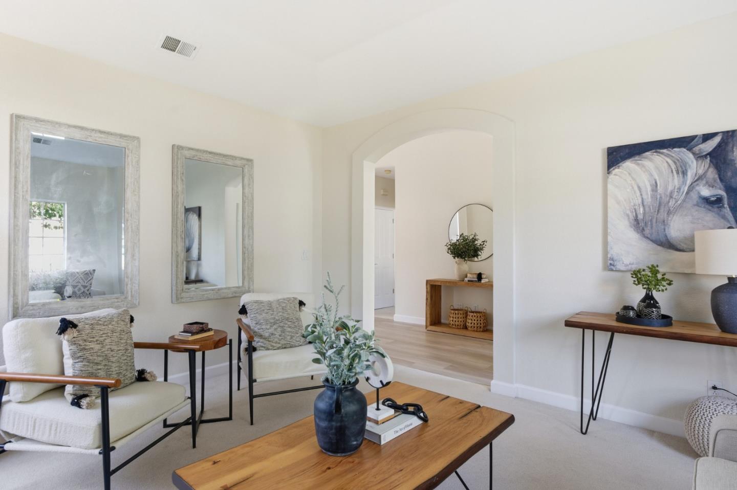 Detail Gallery Image 4 of 25 For 1480 Seville Dr, Morgan Hill,  CA 95037 - 4 Beds | 2 Baths