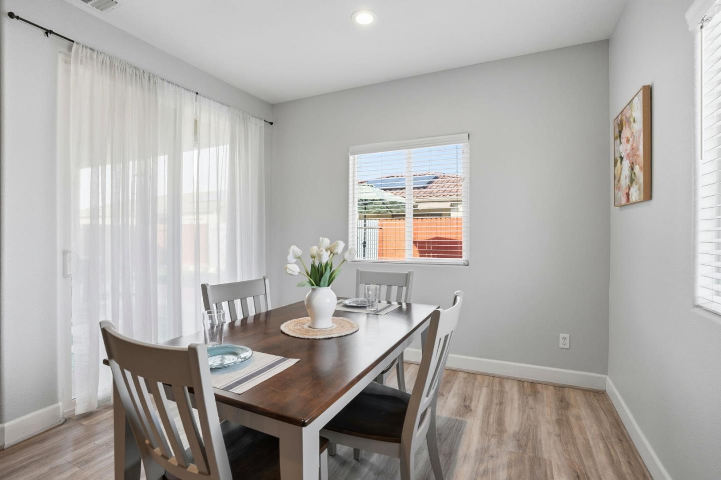 Detail Gallery Image 19 of 81 For 618 Machado St, Los Banos,  CA 93635 - 2 Beds | 2 Baths