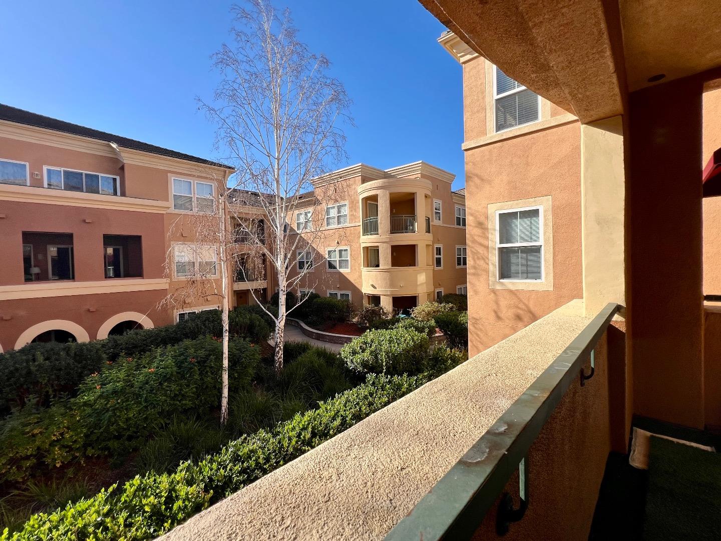 Detail Gallery Image 27 of 39 For 1310 Saddle Rack St #347,  San Jose,  CA 95126 - 2 Beds | 2 Baths