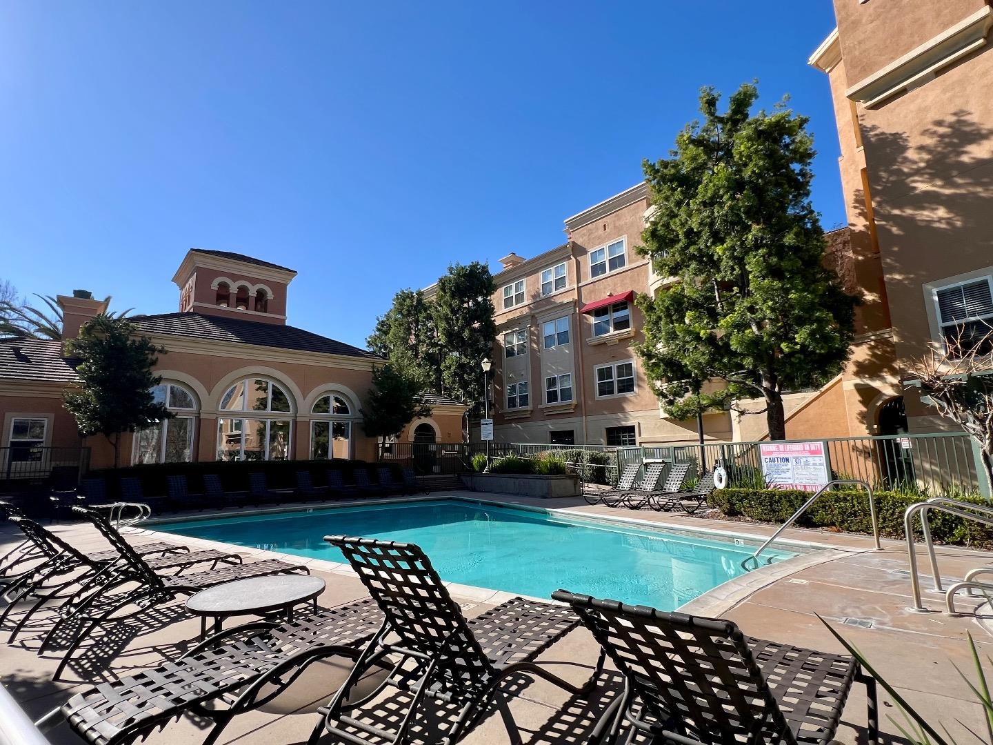 Detail Gallery Image 33 of 39 For 1310 Saddle Rack St #347,  San Jose,  CA 95126 - 2 Beds | 2 Baths