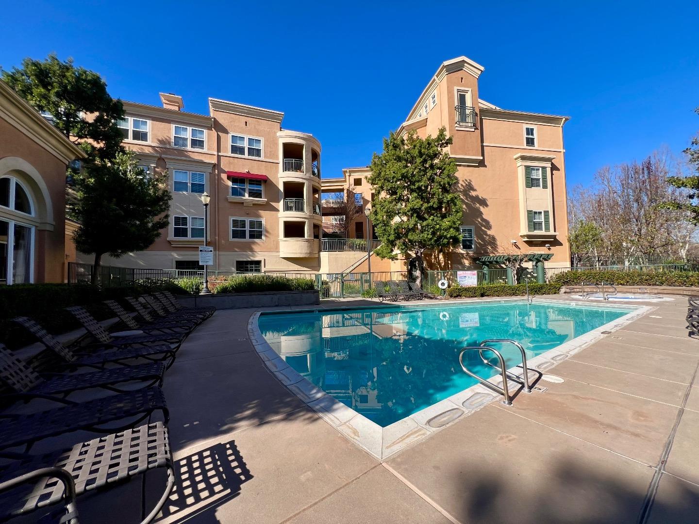 Detail Gallery Image 34 of 39 For 1310 Saddle Rack St #347,  San Jose,  CA 95126 - 2 Beds | 2 Baths