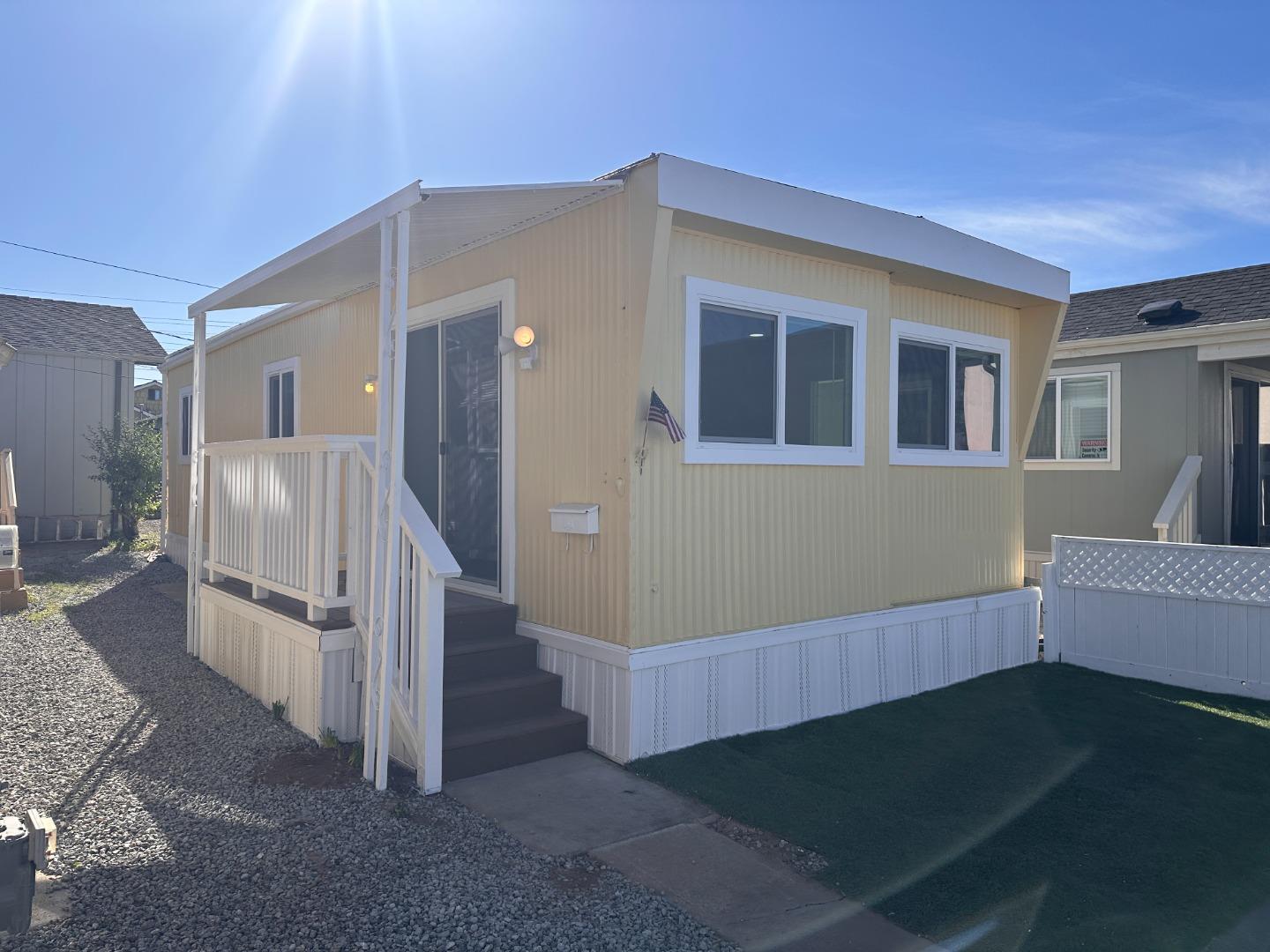 Detail Gallery Image 11 of 15 For 835 Kimball #43,  Seaside,  CA 93955 - 2 Beds | 1 Baths