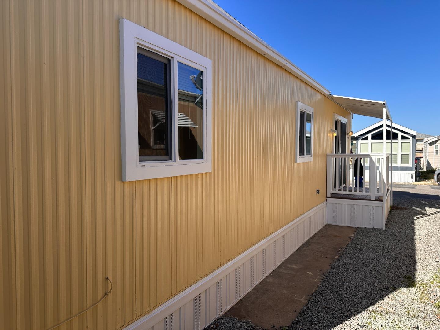 Detail Gallery Image 13 of 15 For 835 Kimball #43,  Seaside,  CA 93955 - 2 Beds | 1 Baths