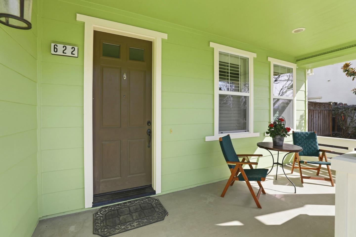 Detail Gallery Image 4 of 40 For 622 Heirloom Pl, King City,  CA 93930 - 3 Beds | 3 Baths