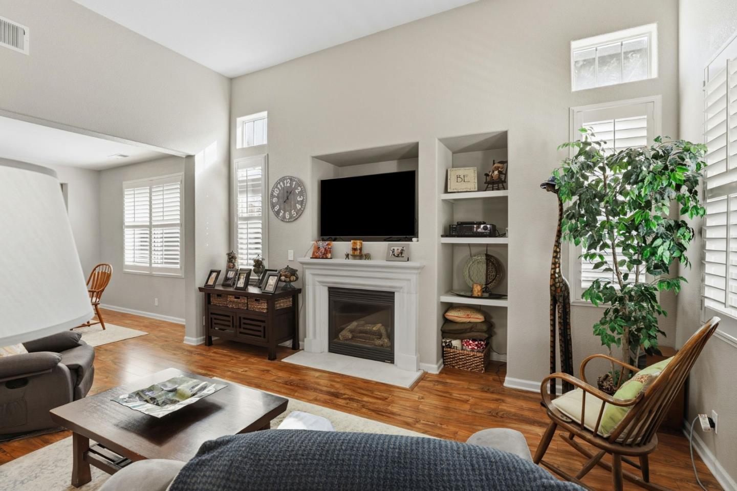 Detail Gallery Image 6 of 40 For 622 Heirloom Pl, King City,  CA 93930 - 3 Beds | 3 Baths