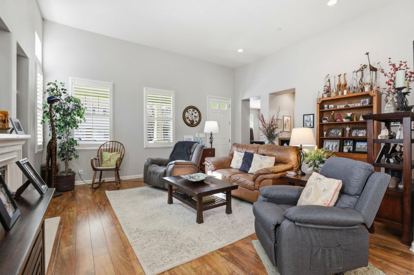 Detail Gallery Image 8 of 40 For 622 Heirloom Pl, King City,  CA 93930 - 3 Beds | 3 Baths