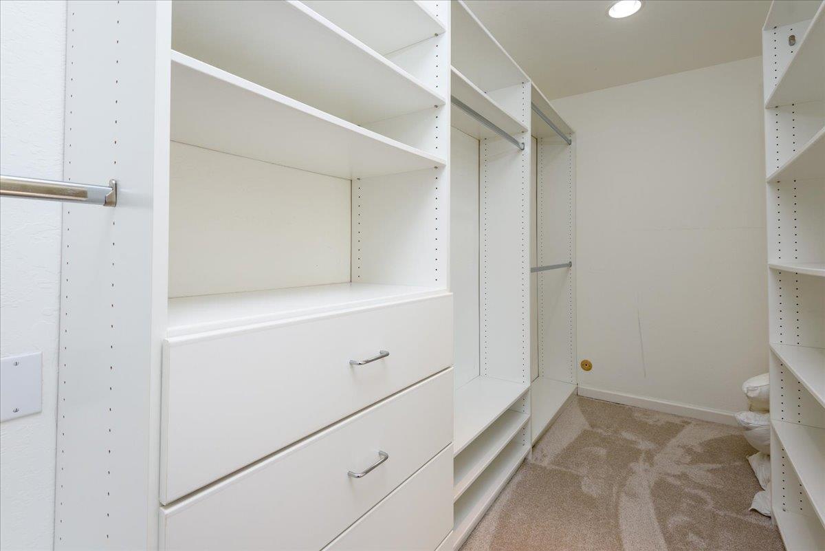 Detail Gallery Image 16 of 41 For 1018 Condor Ln, Foster City,  CA 94404 - 3 Beds | 2/1 Baths