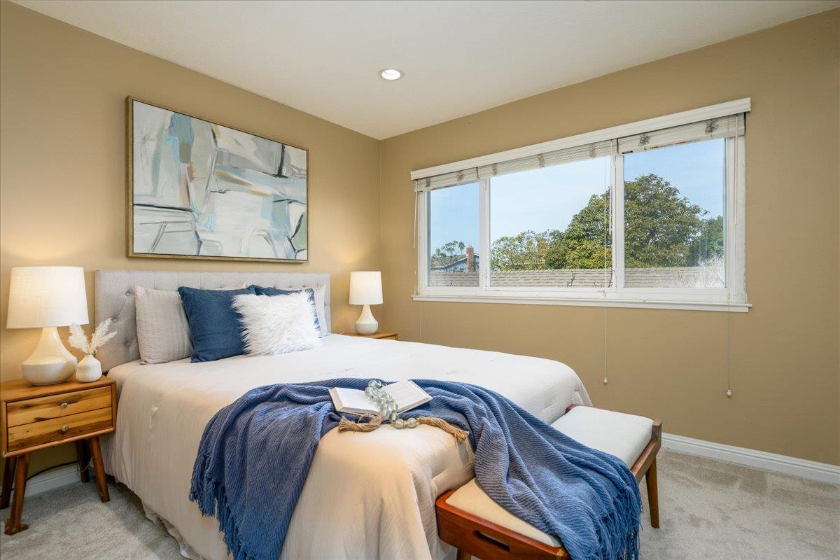 Detail Gallery Image 17 of 41 For 1018 Condor Ln, Foster City,  CA 94404 - 3 Beds | 2/1 Baths