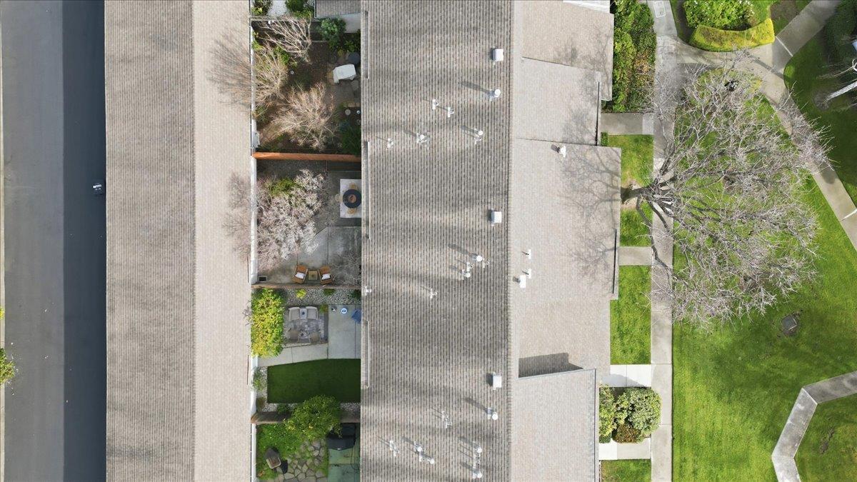 Detail Gallery Image 34 of 41 For 1018 Condor Ln, Foster City,  CA 94404 - 3 Beds | 2/1 Baths