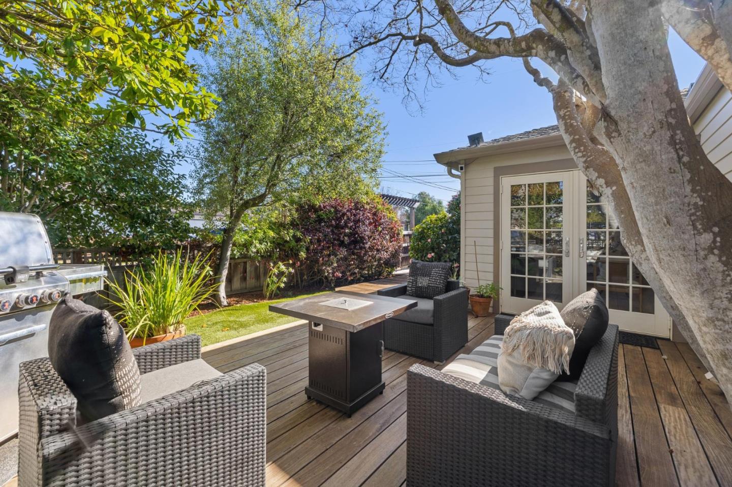 Detail Gallery Image 33 of 40 For 1435 47th Ave, Capitola,  CA 95010 - 3 Beds | 2 Baths