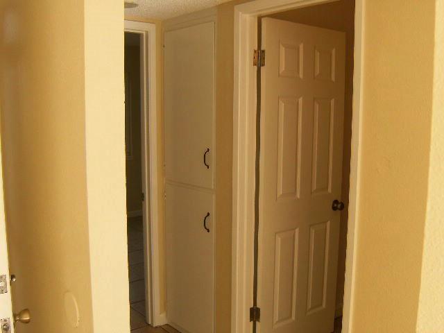 Detail Gallery Image 14 of 18 For 1712 Madrid Cir, Salinas,  CA 93906 - 3 Beds | 2 Baths