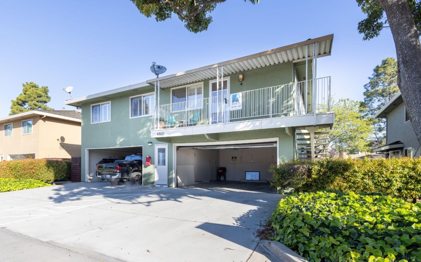 Detail Gallery Image 2 of 21 For 4460 Diamond St #4,  Capitola,  CA 95010 - 2 Beds | 1 Baths